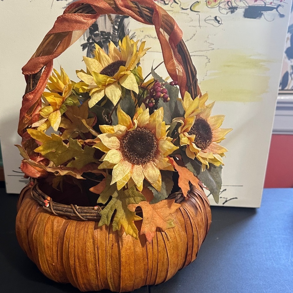 Fall pumpkin sunflower decor